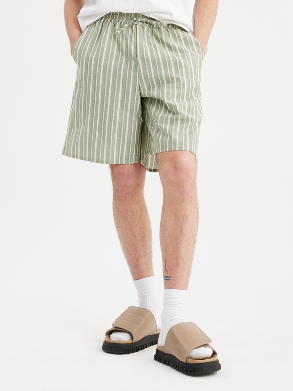 Holzweiler Oliver Men's Shorts Green | DKYU-39867